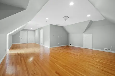 8 Arcadia Lane Salem NH 03079