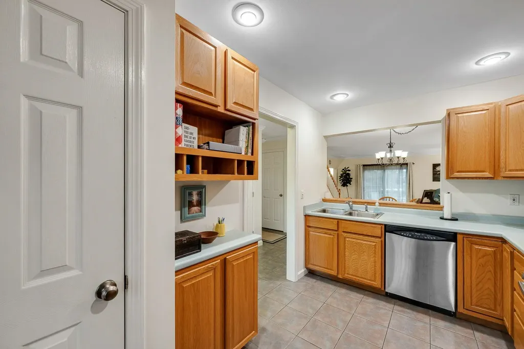 8 Chelsea Place Williston VT 05495
