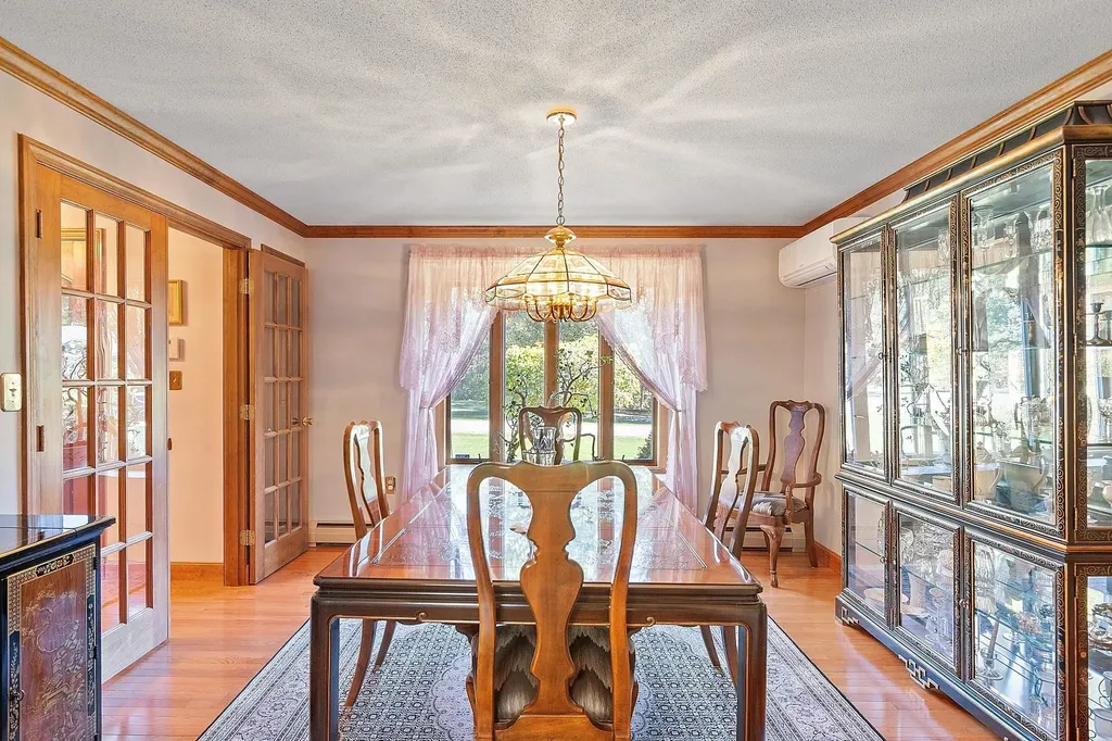 5 Stephanie Drive Pelham NH 03076