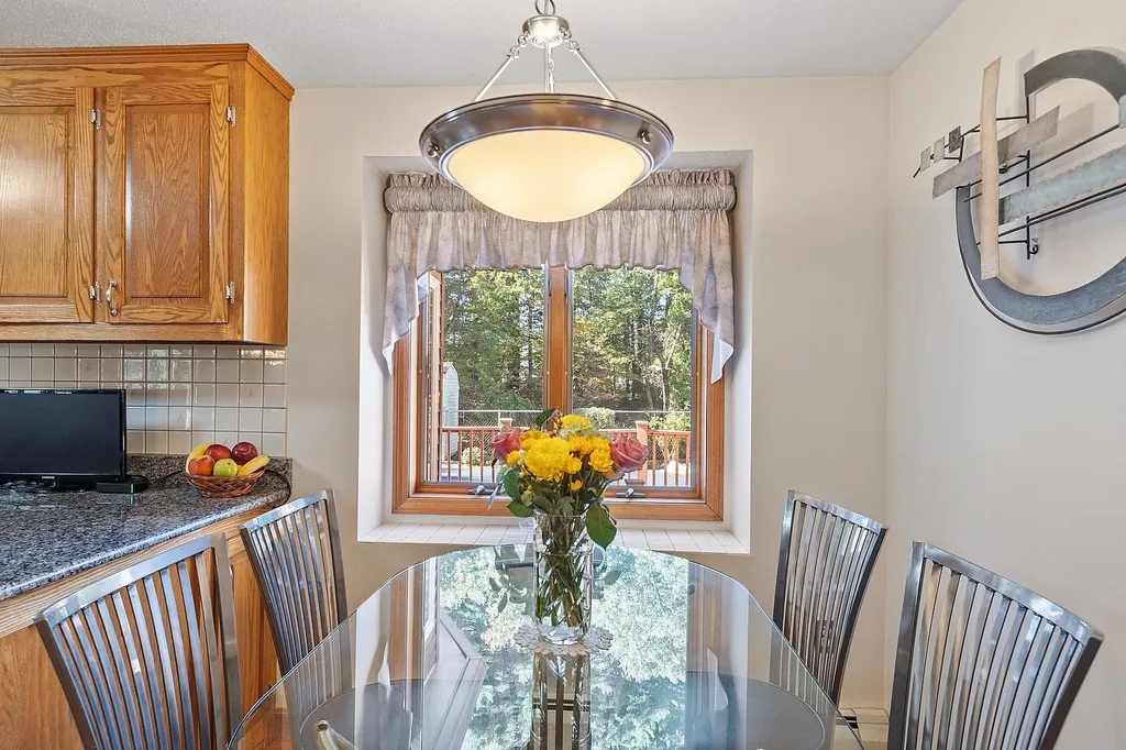 5 Stephanie Drive Pelham NH 03076