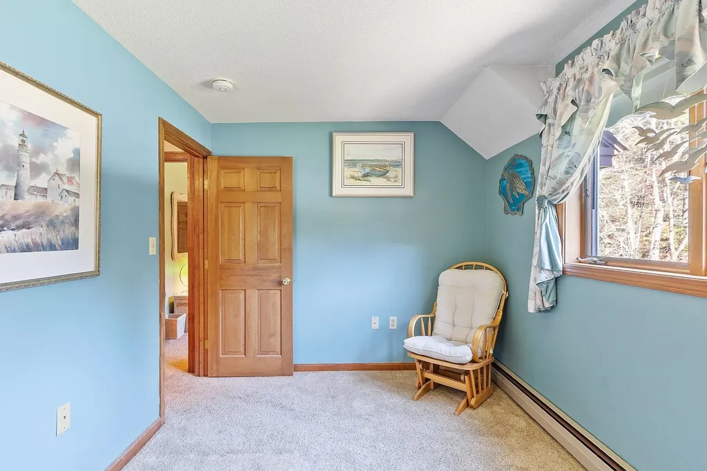 5 Stephanie Drive Pelham NH 03076