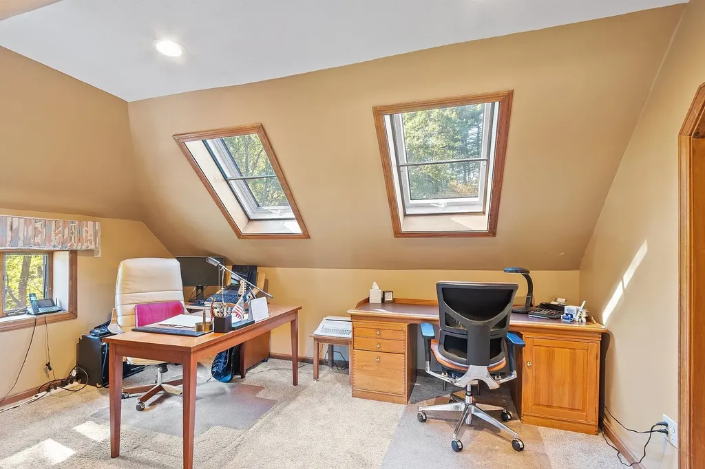 5 Stephanie Drive Pelham NH 03076