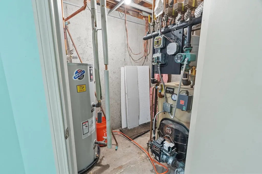 5 Stephanie Drive Pelham NH 03076