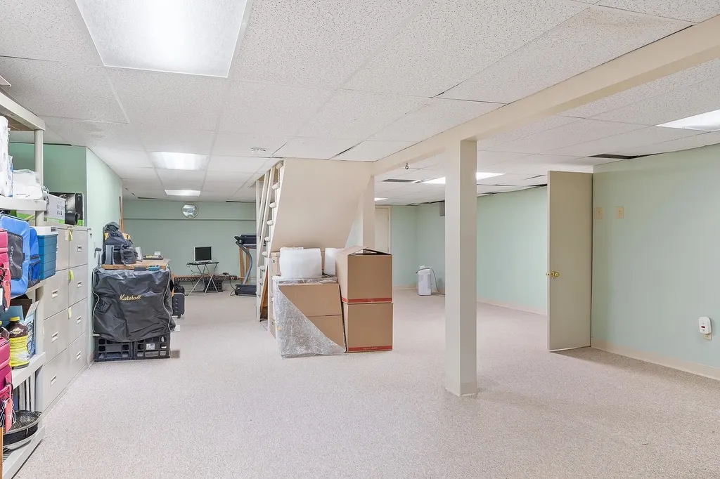 5 Stephanie Drive Pelham NH 03076