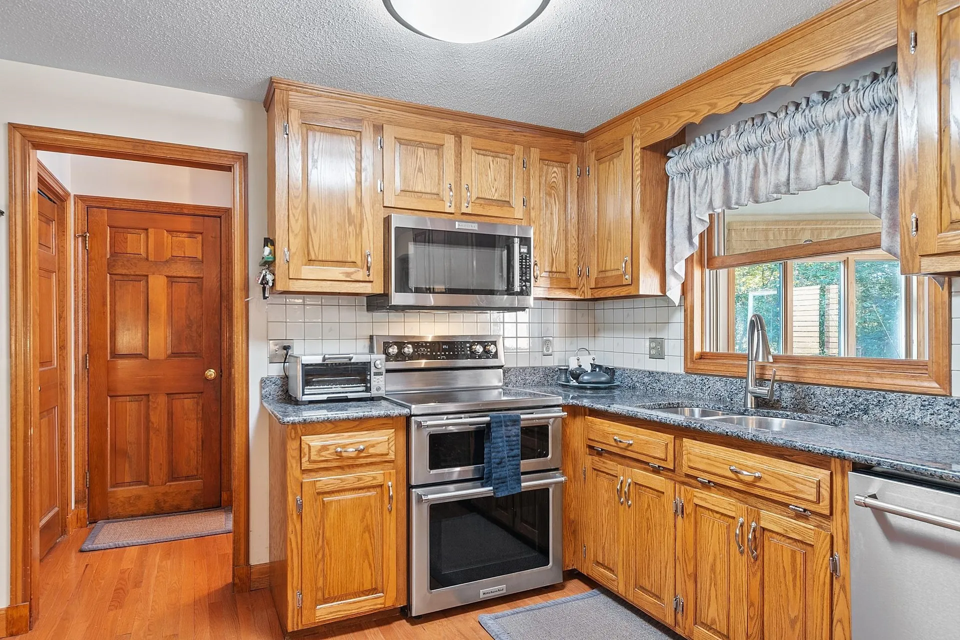 5 Stephanie Drive Pelham NH 03076