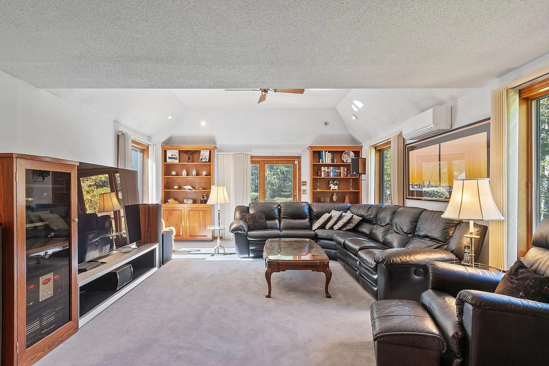 5 Stephanie Drive Pelham NH 03076