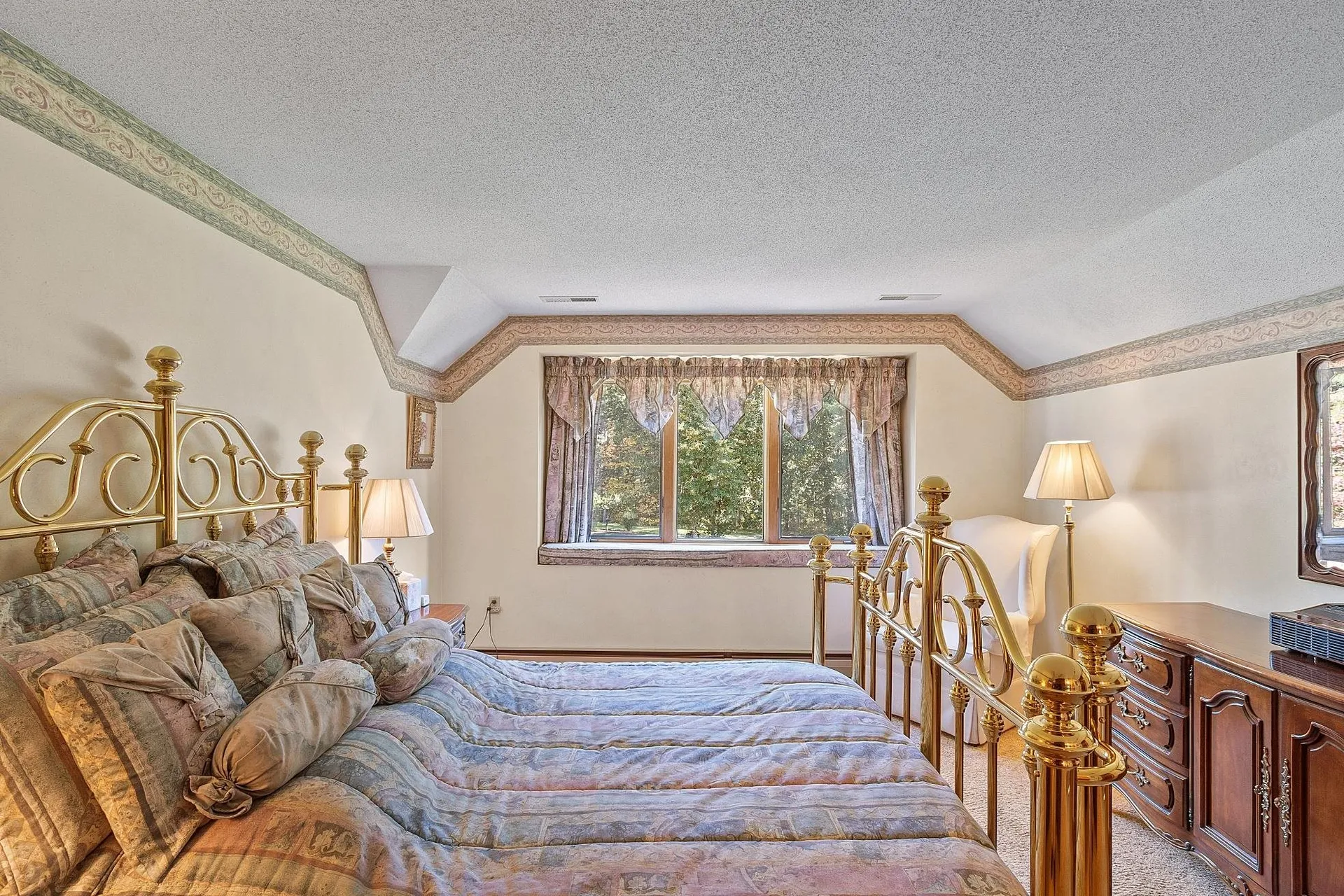 5 Stephanie Drive Pelham NH 03076