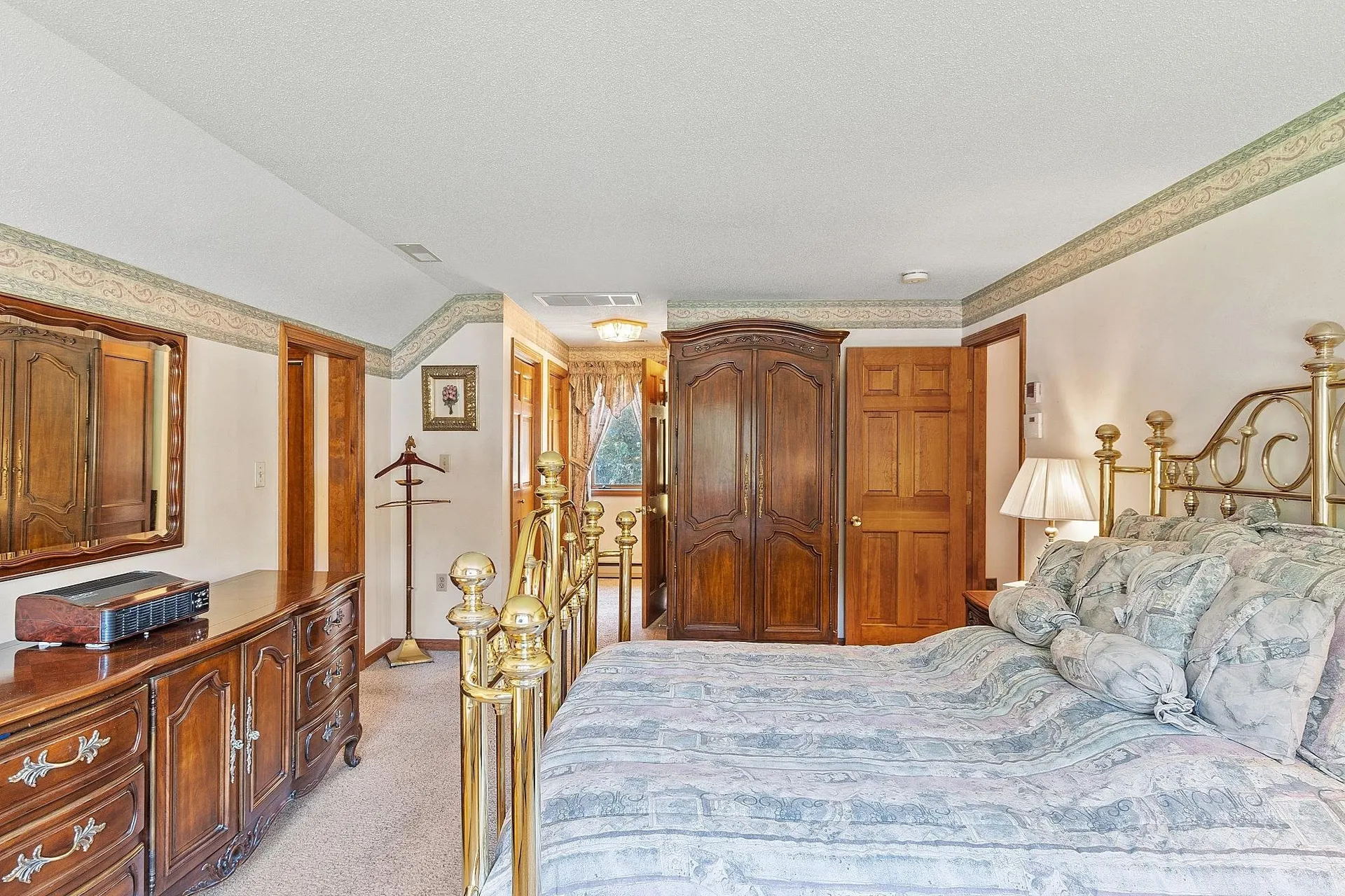 5 Stephanie Drive Pelham NH 03076