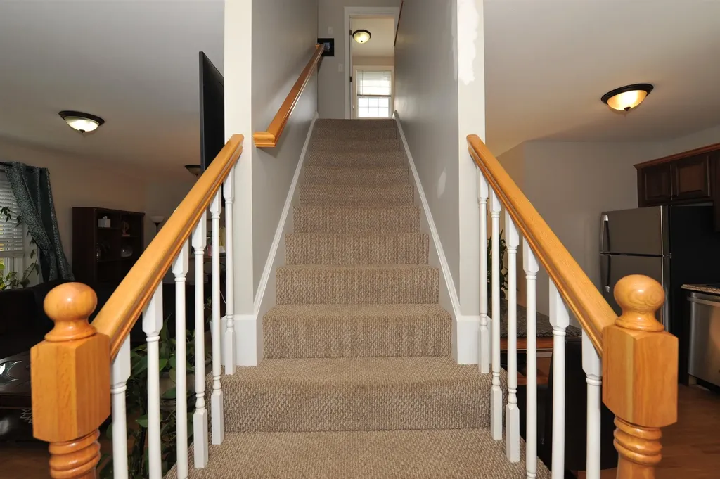 97 Kendall Pond Road Windham NH 03087