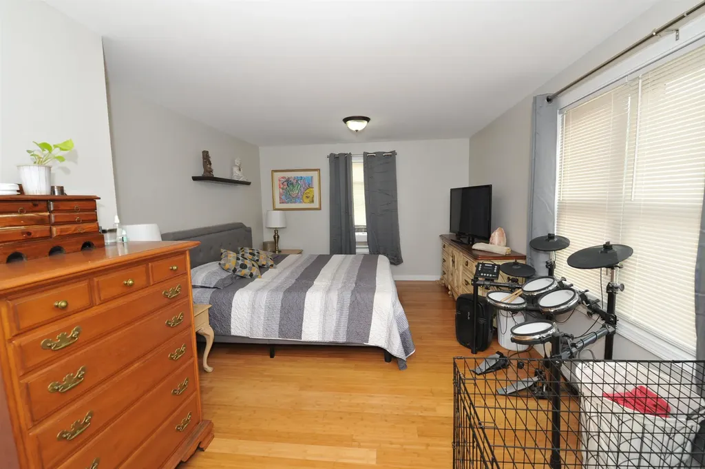 97 Kendall Pond Road Windham NH 03087