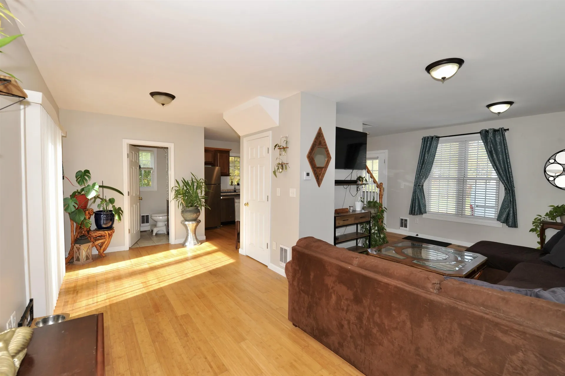 97 Kendall Pond Road Windham NH 03087