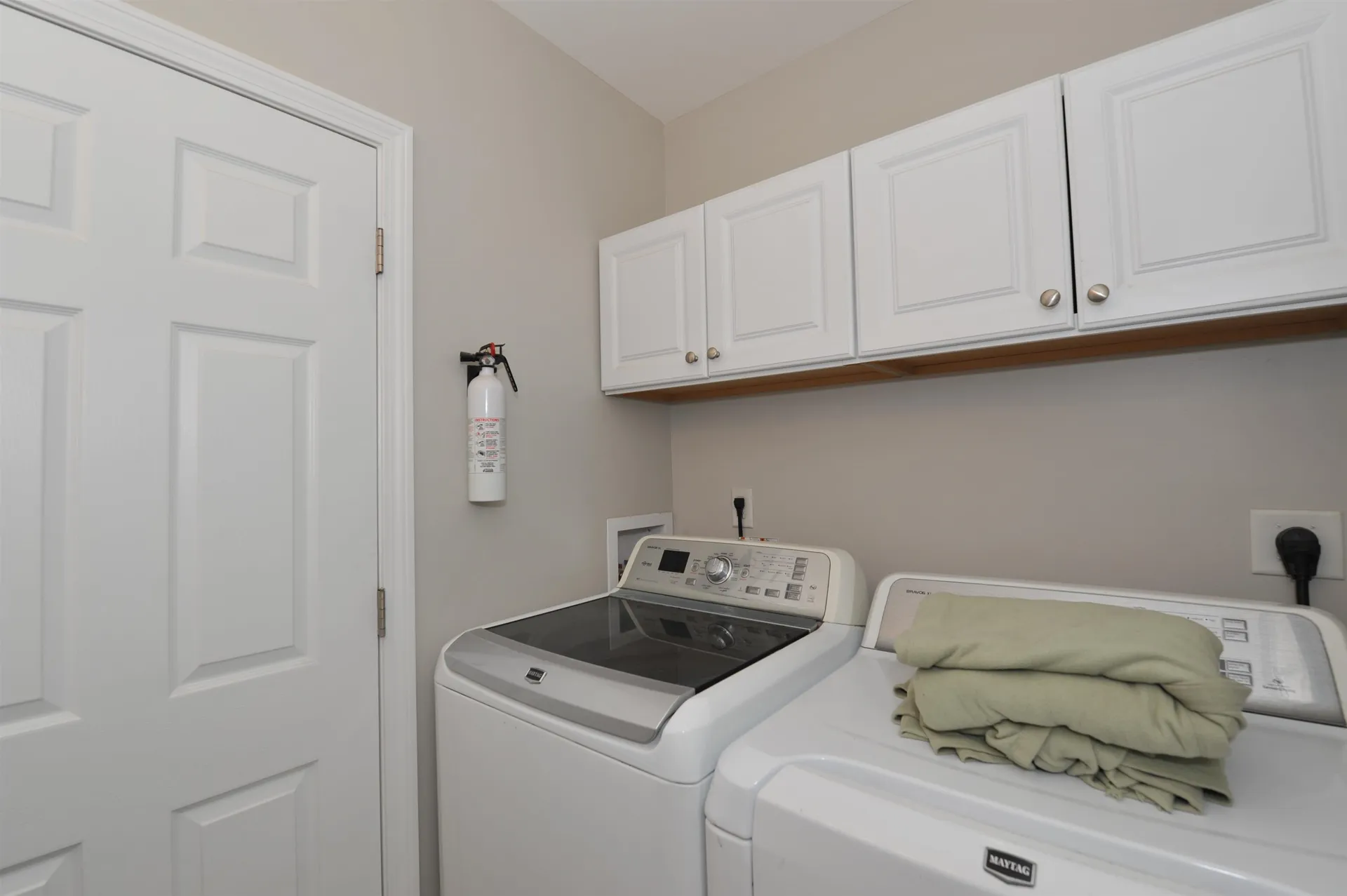 97 Kendall Pond Road Windham NH 03087