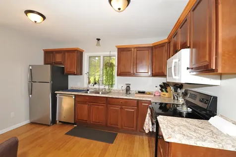 97 Kendall Pond Road Windham NH 03087