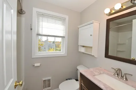 97 Kendall Pond Road Windham NH 03087