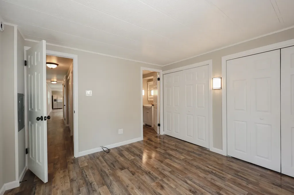 11 Bradford Drive Litchfield NH 03052