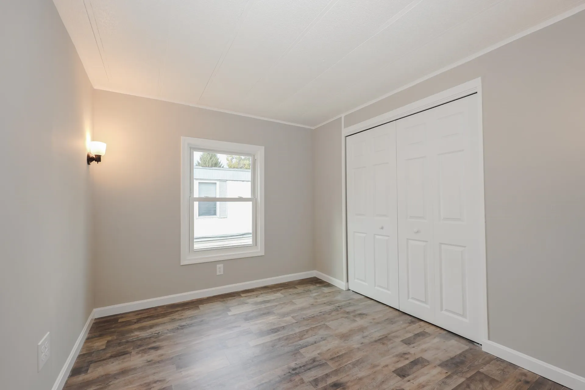 11 Bradford Drive Litchfield NH 03052