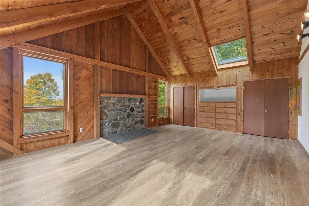 236-241 Loftfield Drive Cambridge VT 05444