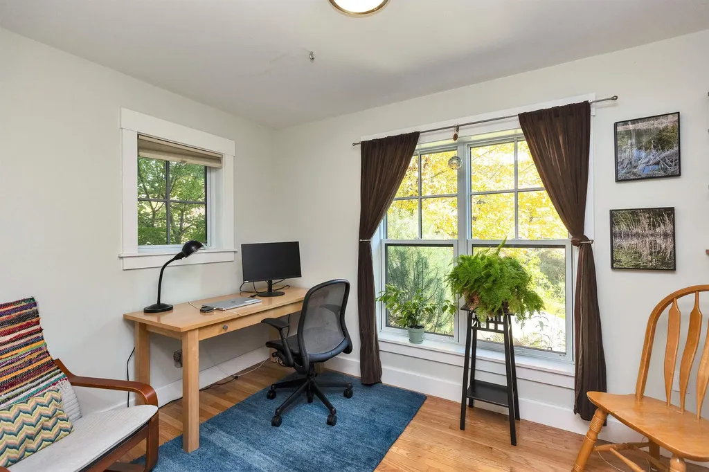 100A Steele Road Peterborough NH 03458