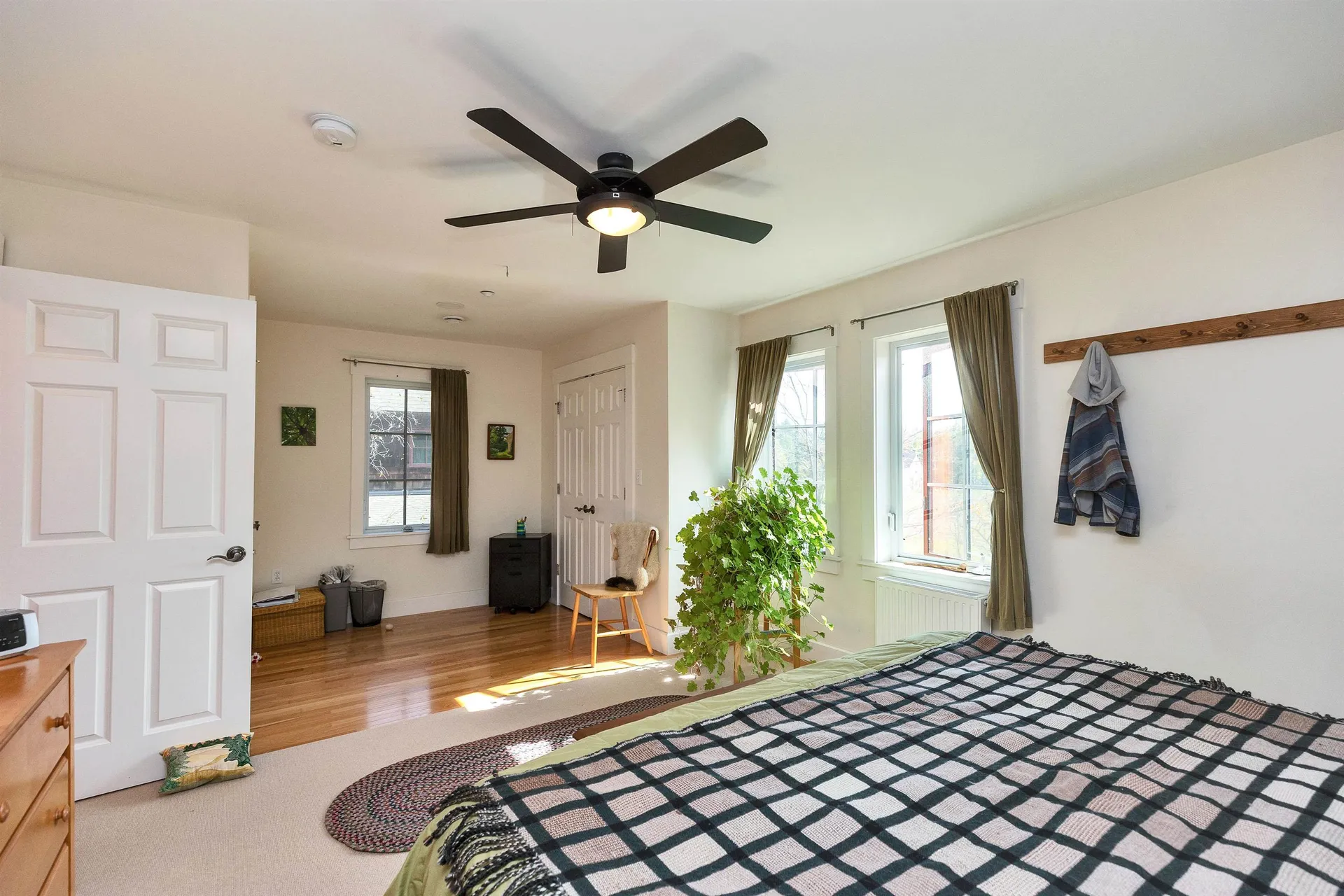 100A Steele Road Peterborough NH 03458