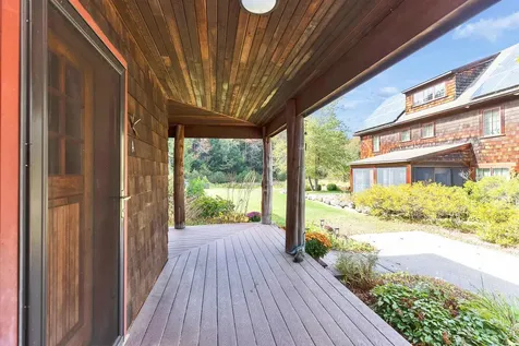 100A Steele Road Peterborough NH 03458