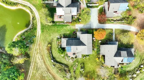 100A Steele Road Peterborough NH 03458