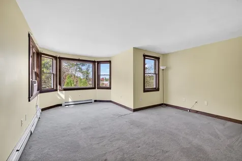 80 Peaslee Road Merrimack NH 03054