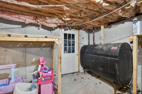 80 Peaslee Road Merrimack NH 03054