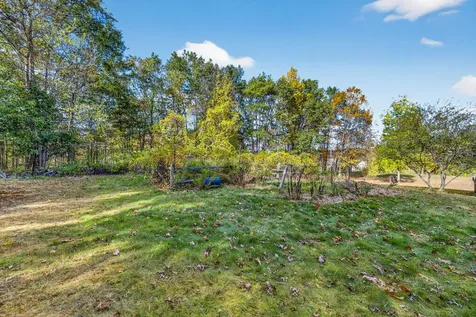 80 Peaslee Road Merrimack NH 03054