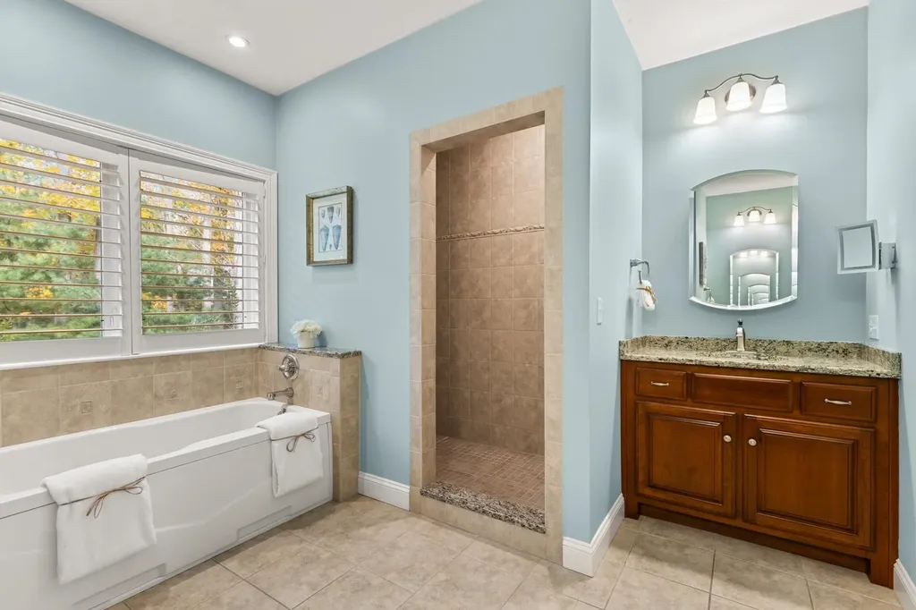 38 Wisteria Drive Dover NH 03820