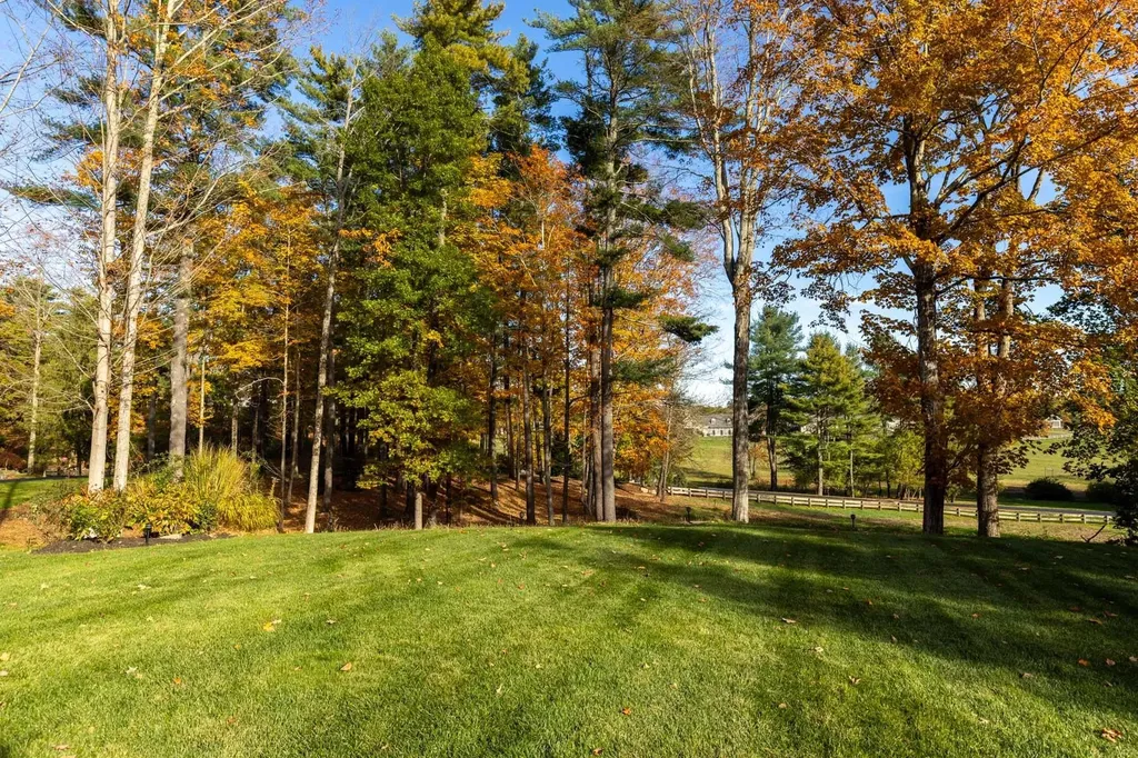 38 Wisteria Drive Dover NH 03820