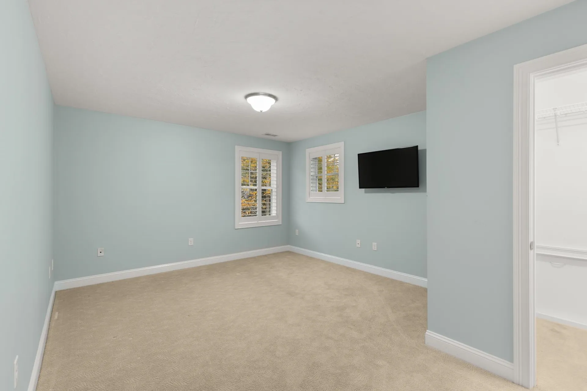 38 Wisteria Drive Dover NH 03820