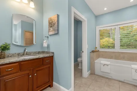 38 Wisteria Drive Dover NH 03820