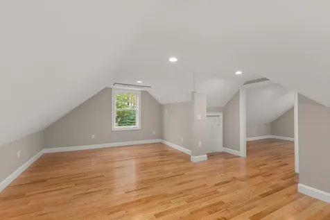 38 Wisteria Drive Dover NH 03820