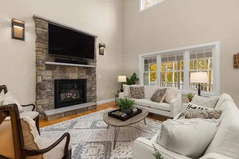 38 Wisteria Drive Dover NH 03820