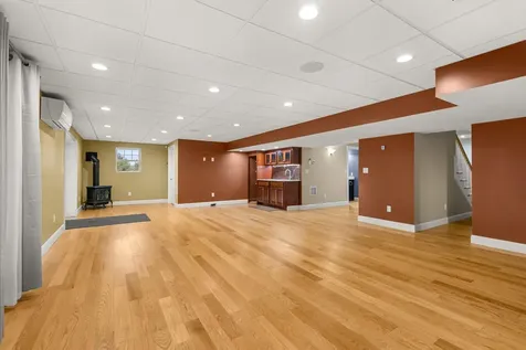 38 Wisteria Drive Dover NH 03820