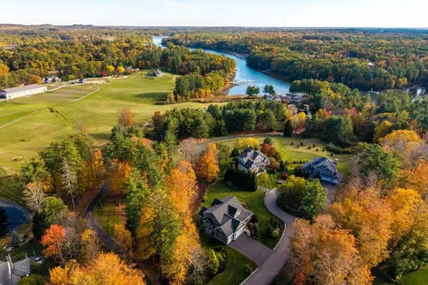 38 Wisteria Drive Dover NH 03820