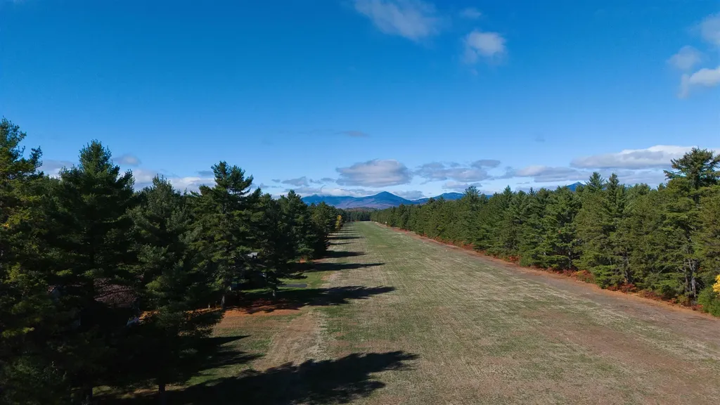 34 Old Mill Road Ossipee NH 03890