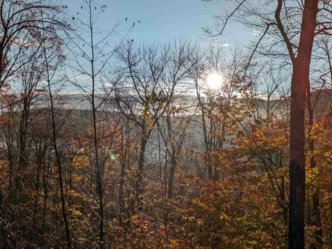 24 Potts Drive Dorchester NH 03266