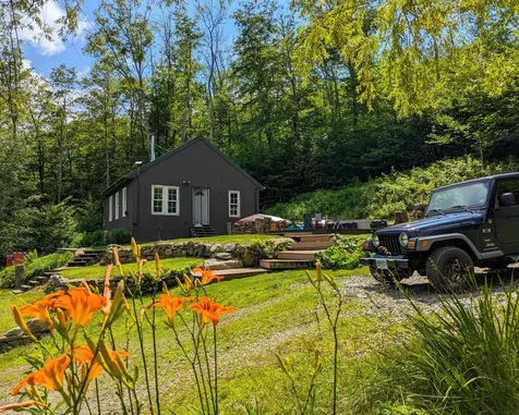 24 Potts Drive Dorchester NH 03266