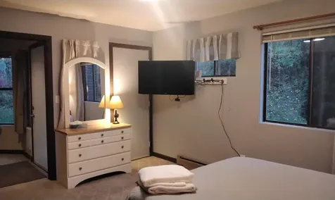 34 Liberty Lane Thornton NH 03285