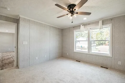 72 Diamondback Drive Rochester NH 03867