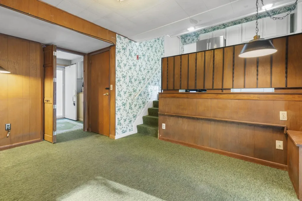 63 Searles Road Windham NH 03087