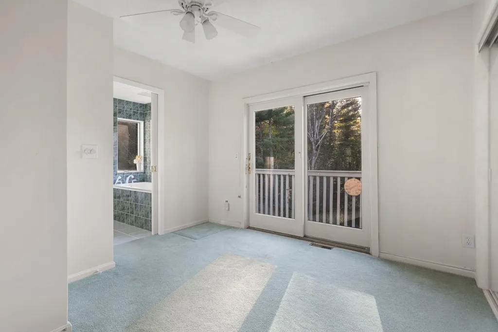 63 Searles Road Windham NH 03087