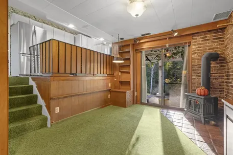 63 Searles Road Windham NH 03087