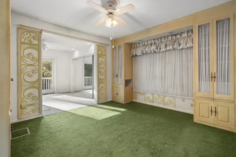 63 Searles Road Windham NH 03087