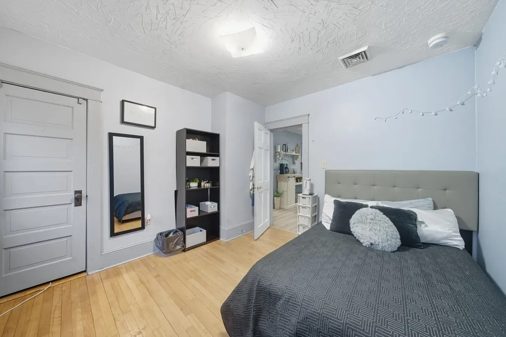 8-10 Buck Street Nashua NH 03060