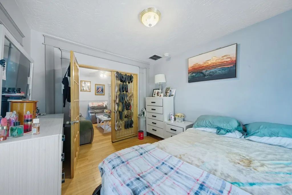 8-10 Buck Street Nashua NH 03060