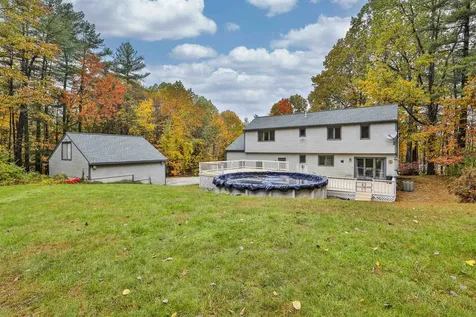 11 Teloian Drive Hudson NH 03051