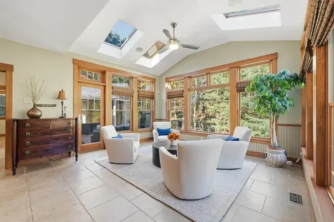 58 Tanglewood Drive Nashua NH 03062