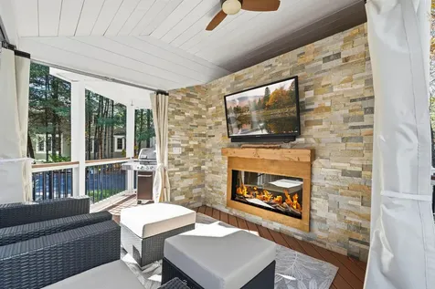 58 Tanglewood Drive Nashua NH 03062